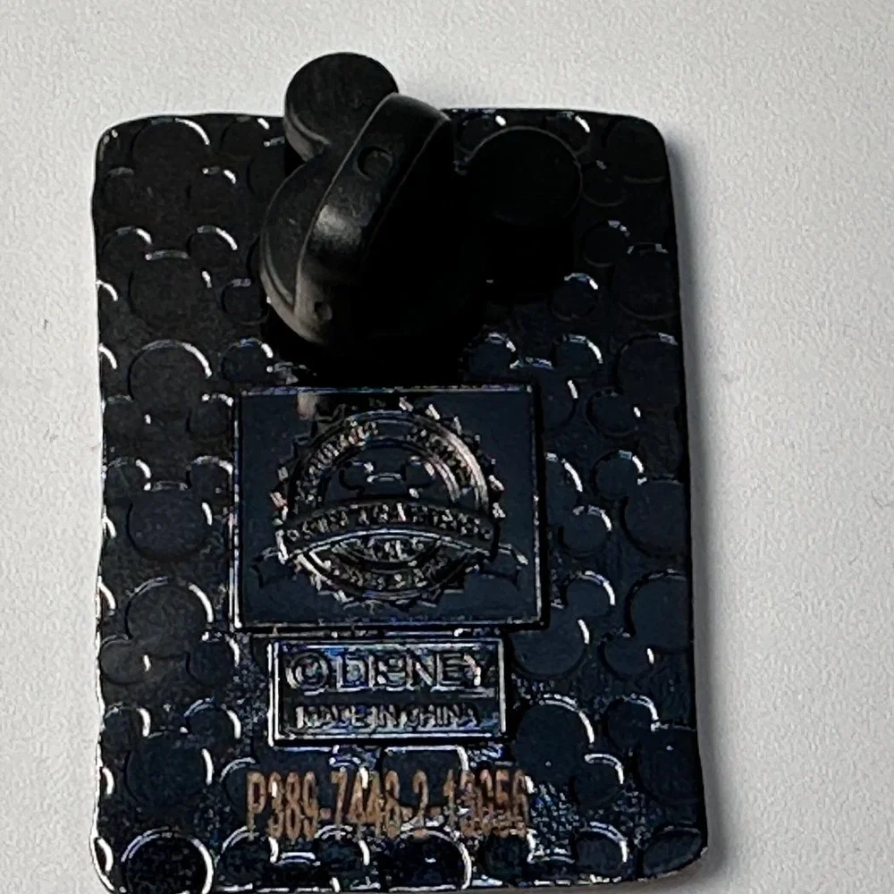 Disney‎ Pin Trading HEADLESS HORSEMAN Knight Sword 2012 Warrior Copper